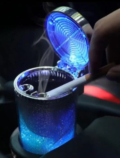 Araç İçi Oto Kokusuz Küllük RGB Işıklı Kapaklı